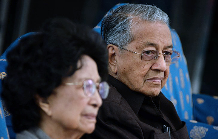 Tarikh Anwar mengambil alih Jawatan PM akan diumumkan, kata Dr M