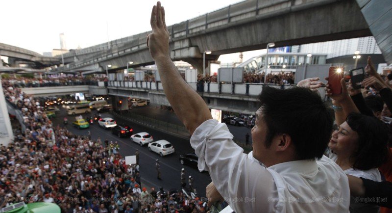 Hari Selepas Demo Pembangkang, Kerajaan Thailand Diprotes Ribuan Orang