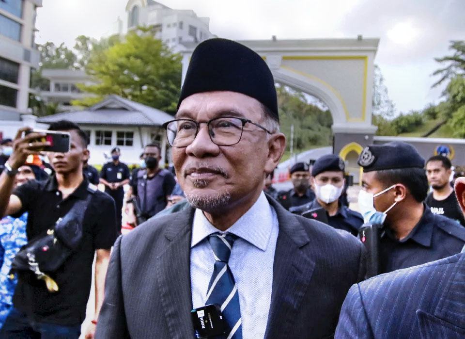 Anwar Ibrahim Perdana Menteri Malaysia